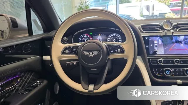 Bentley Bentayga id 3415301 из Кореи 11