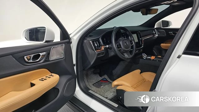 Volvo V60 Cross-Country 2nd Generation id 4565948 из Кореи 36