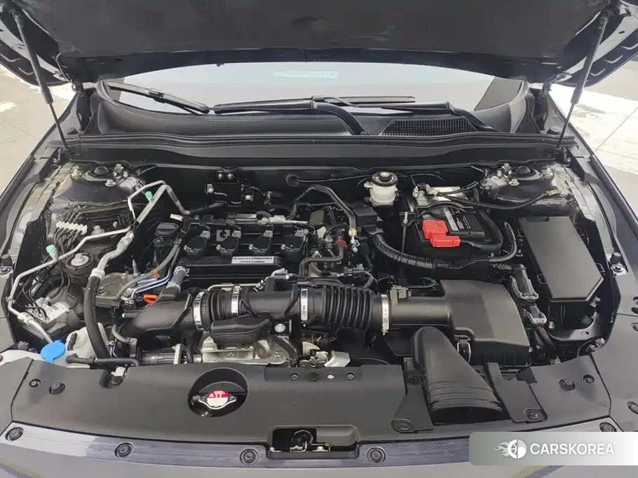 Honda Accord id 4680696 из Китая 16