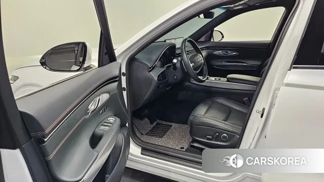 Genesis GV70 id 3573077 из Кореи 20