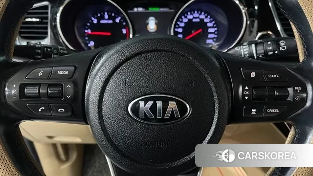 Kia The New Carnival id 3677258 из Кореи 20