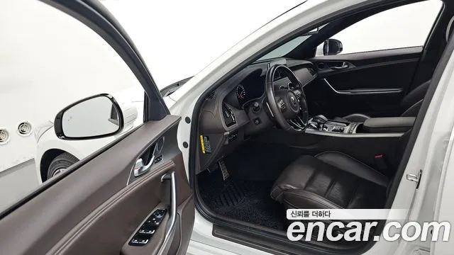 Kia Stinger id 2762040 из Кореи 20