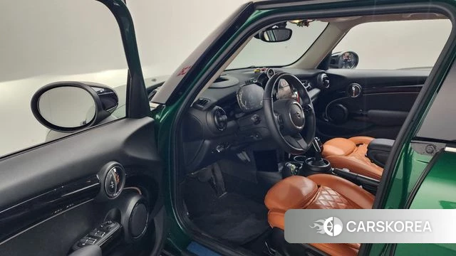 Mini Cooper S id 4494837 из Кореи 34