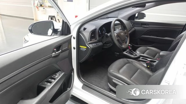 Hyundai Avante AD id 4295030 из Кореи 30