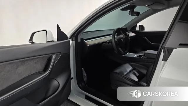 Tesla Model Y id 3587123 из Кореи 20