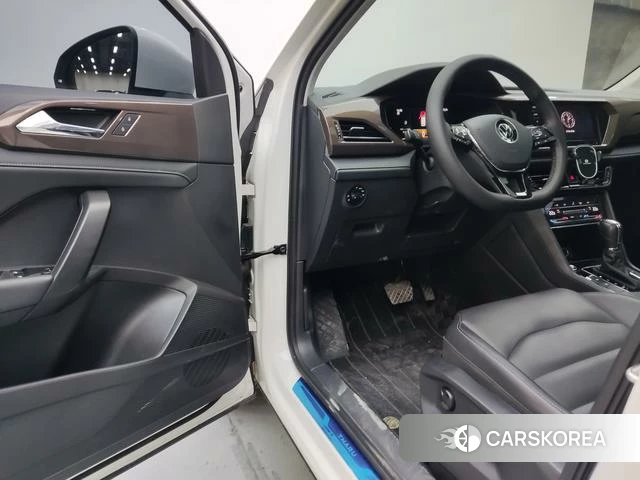 Volkswagen Tuyue id 4263078 из Китая 20
