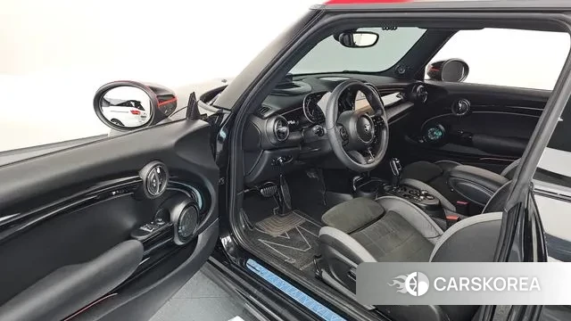 Mini Cooper S id 3300493 из Кореи 20