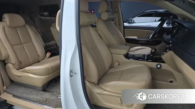 Kia The New Carnival id 3666526 из Кореи 20