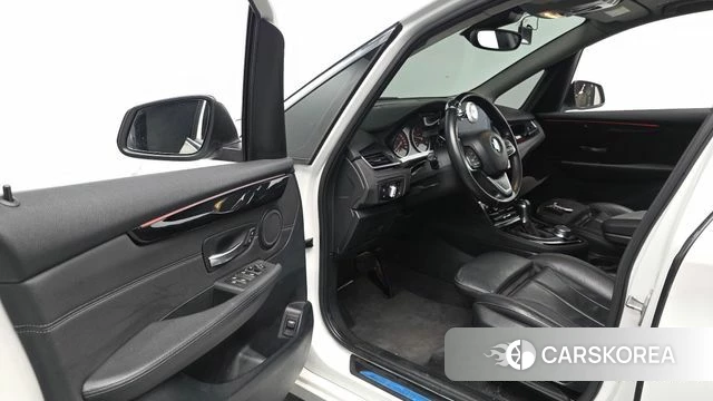 BMW 2 Series Active Tourer (F45) id 3905904 из Кореи 20