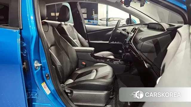 Toyota Prius 4th Generation id 2964358 из Кореи 20