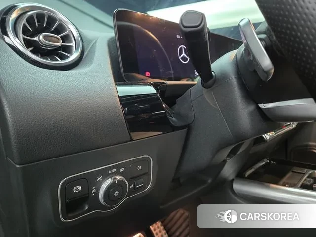 Mercedes-Benz GLA - Class H247 id 3433611 из Кореи 17