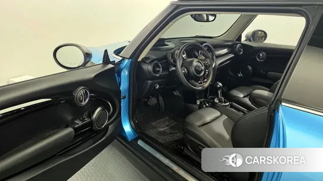 Mini Cooper S id 3380037 из Кореи 20