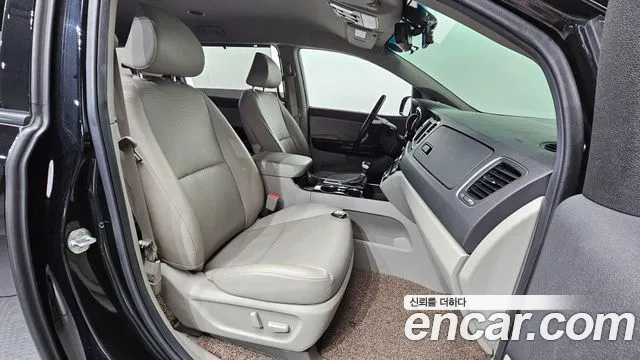 Kia The New Carnival id 2808267 из Кореи 20