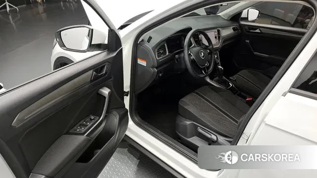 Volkswagen T-Roc id 3317716 из Кореи 20