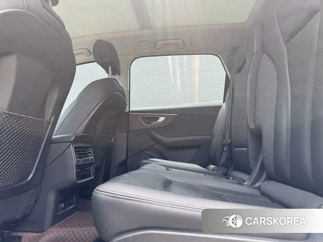Audi Q7 id 4359588 из Китая 15