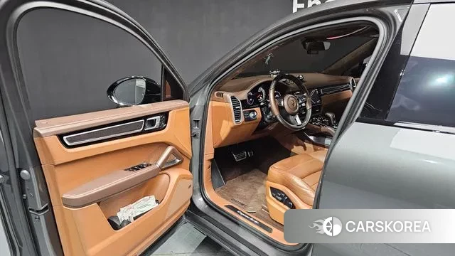 Porsche Cayenne (PO536) id 2959849 из Кореи 20