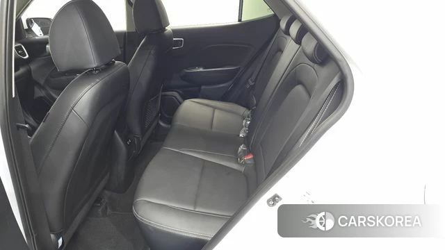 Hyundai Venue id 4548614 из Кореи 30