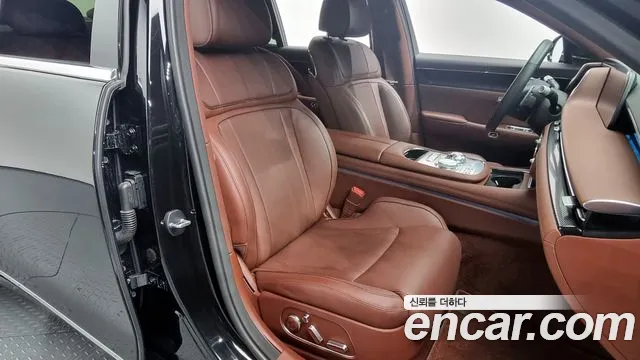 Genesis G90 (RS4) id 2742013 из Кореи 20