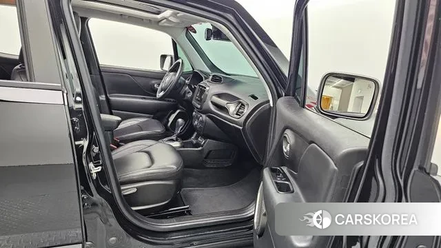 Jeep Renegade id 3492520 из Кореи 20