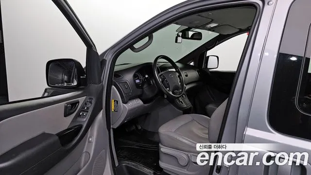 Hyundai The New Grand Starex id 2710609 из Кореи 20