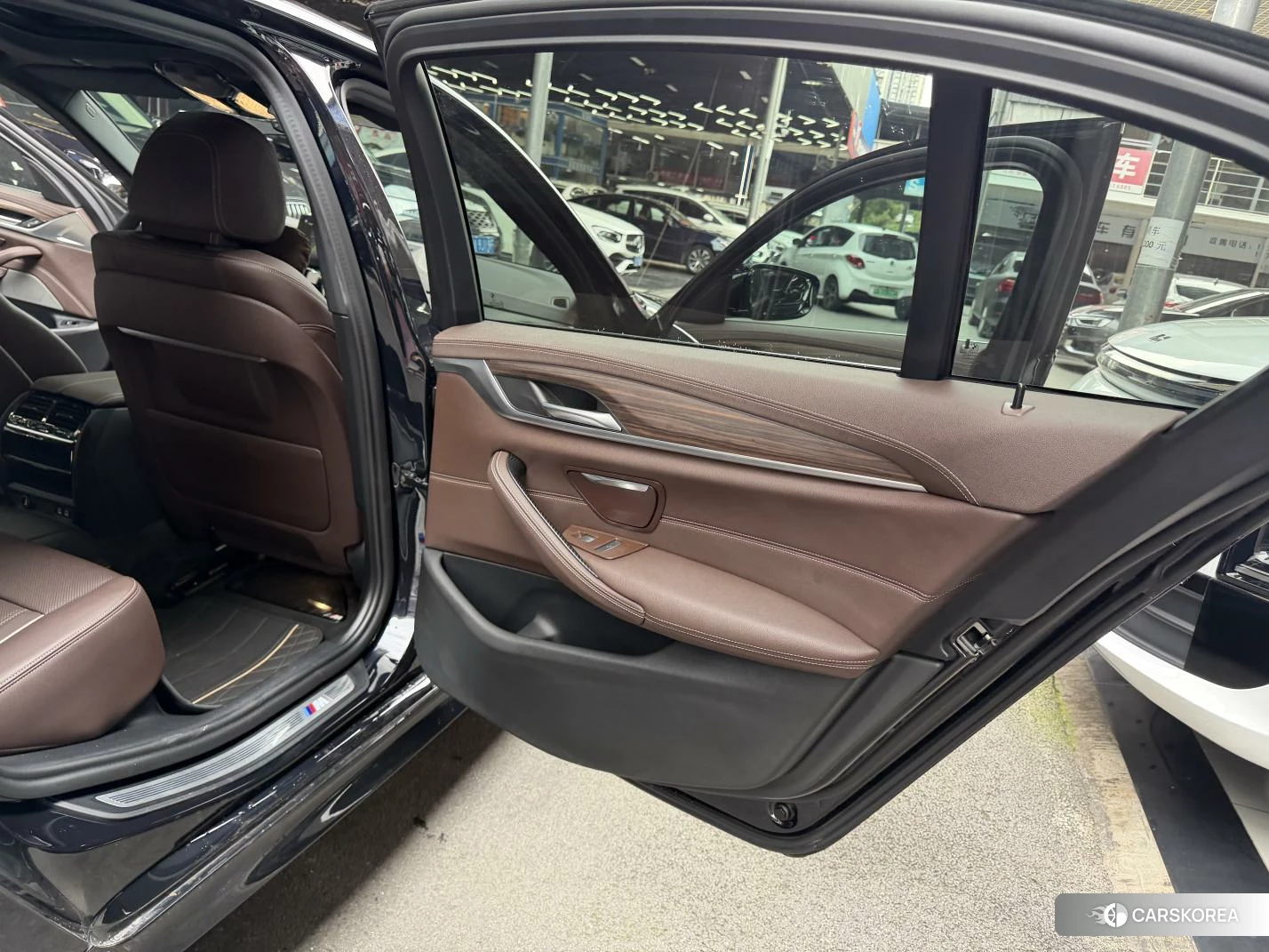 BMW 5 series id 4513472 из Китая 25