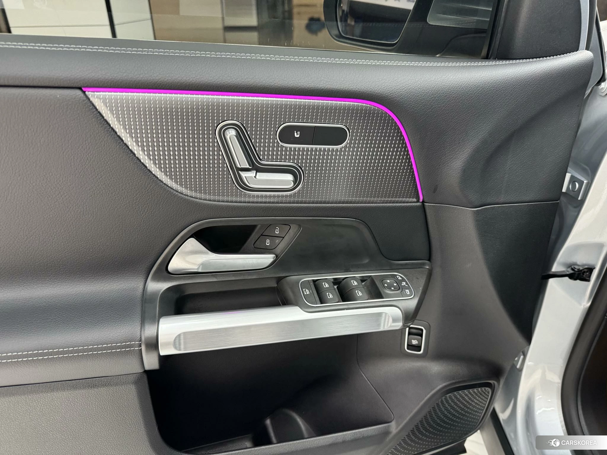 Mercedes-Benz EQB id 4512383 из Китая 16