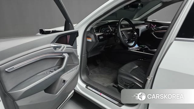 Audi e-Tron id 4463753 из Кореи 35