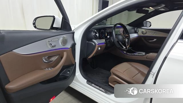 Mercedes-Benz E-Class W213 id 4594193 из Кореи 32