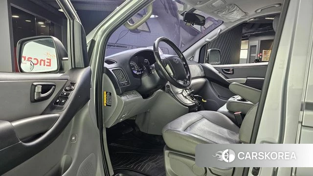 Hyundai The New Grand Starex id 4477221 из Кореи 20