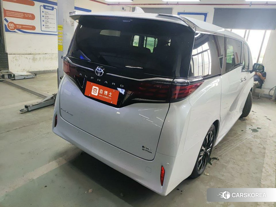 Toyota Elfa id 4454577 из Китая 13