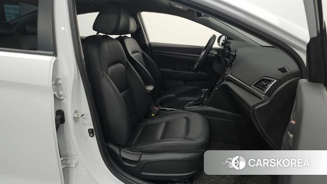 Hyundai Avante AD id 4596368 из Кореи 30