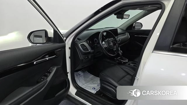 Kia Seltos id 4330234 из Кореи 20