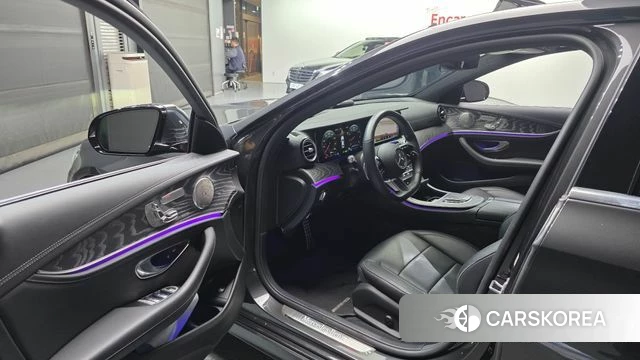 Mercedes-Benz E-Class W213 id 4309985 из Кореи 32