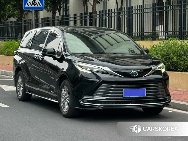 Toyota Saina id 4299910 из Китая 20