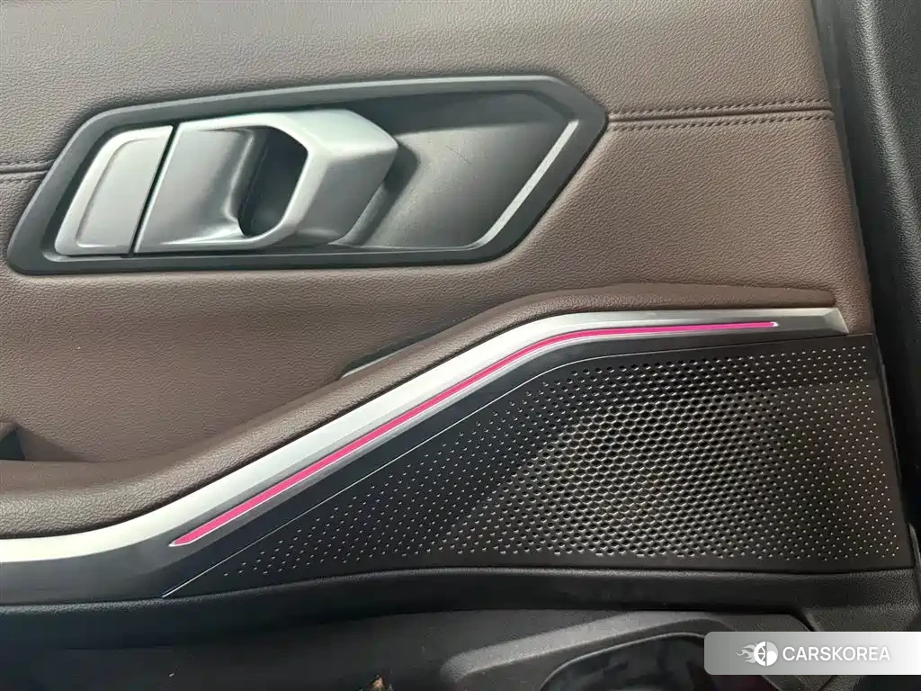 BMW i3 id 4547283 из Китая 27