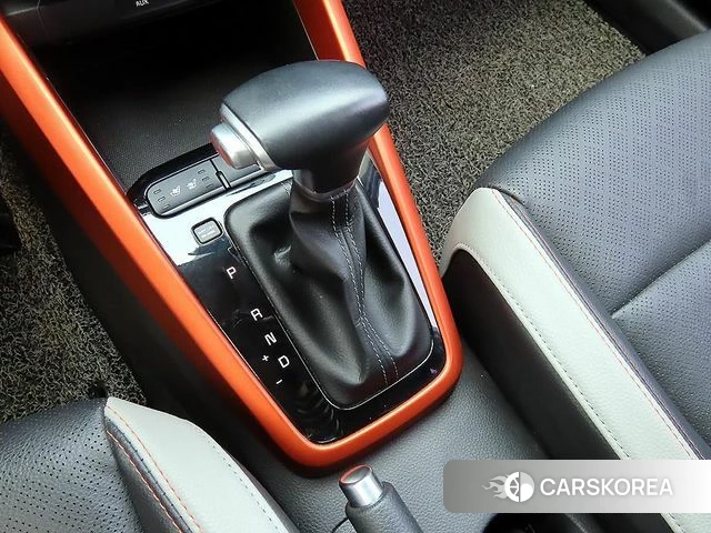 Kia Stonic id 3829035 из Кореи 20