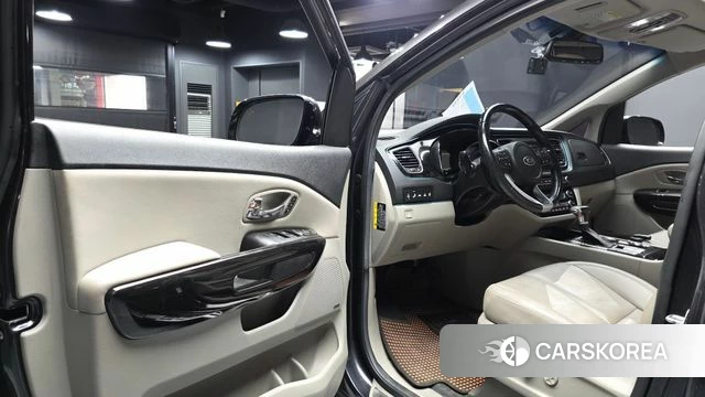Kia The New Carnival id 4417340 из Кореи 33
