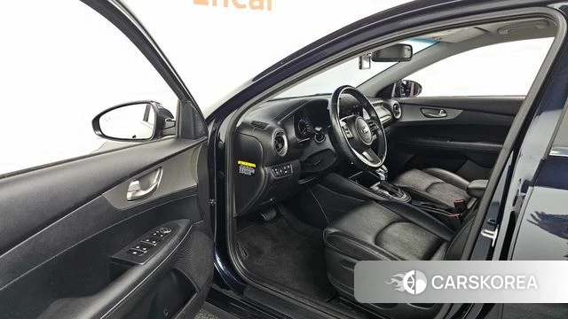 Kia Come New K3 id 3942656 из Кореи 20