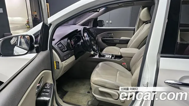 Kia All New Carnival id 2677936 из Кореи 20