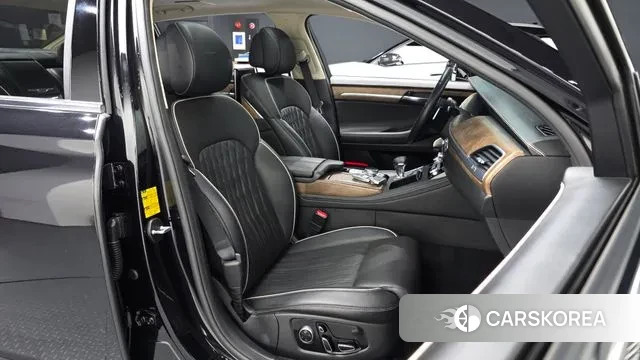 Genesis G90 id 3534800 из Кореи 20