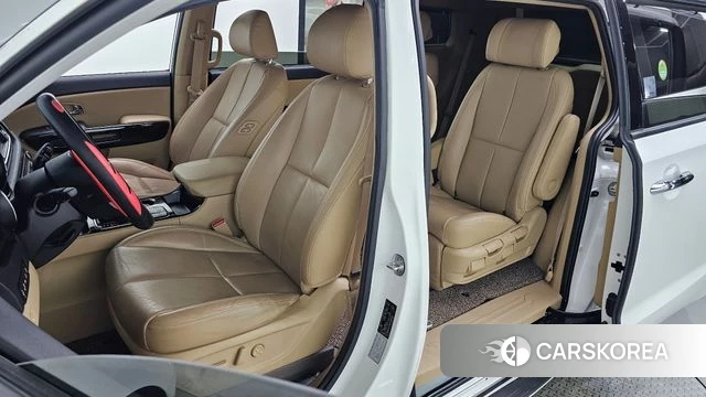 Kia The New Carnival id 4672725 из Кореи 30