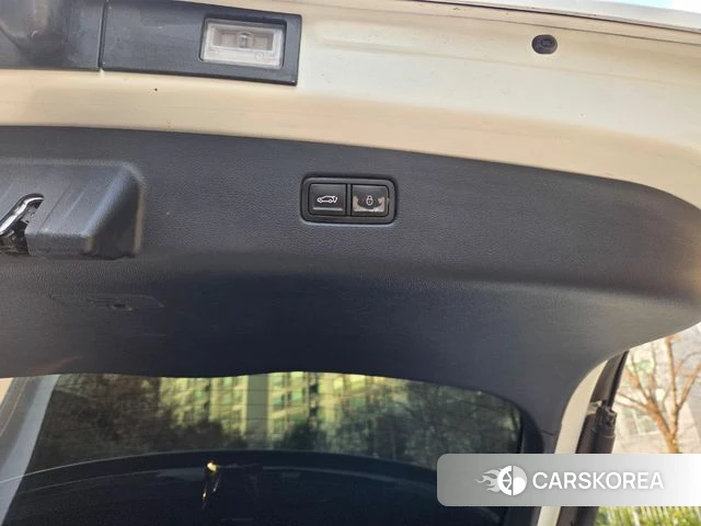 Genesis GV70 id 3839541 из Кореи 20