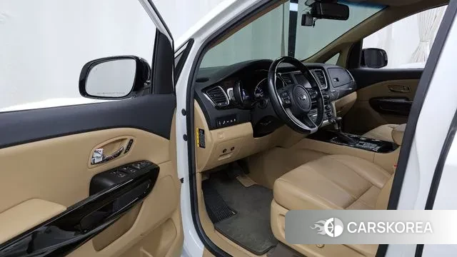 Kia The New Carnival id 3403212 из Кореи 20