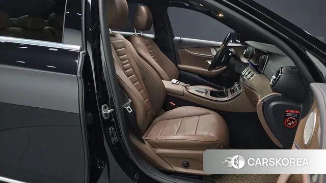 Mercedes-Benz E-Class W213 id 3448532 из Кореи 20