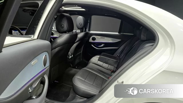 Mercedes-Benz E-Class W213 id 4225192 из Кореи 31
