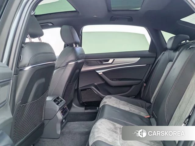 Audi A6L id 4328576 из Китая 15