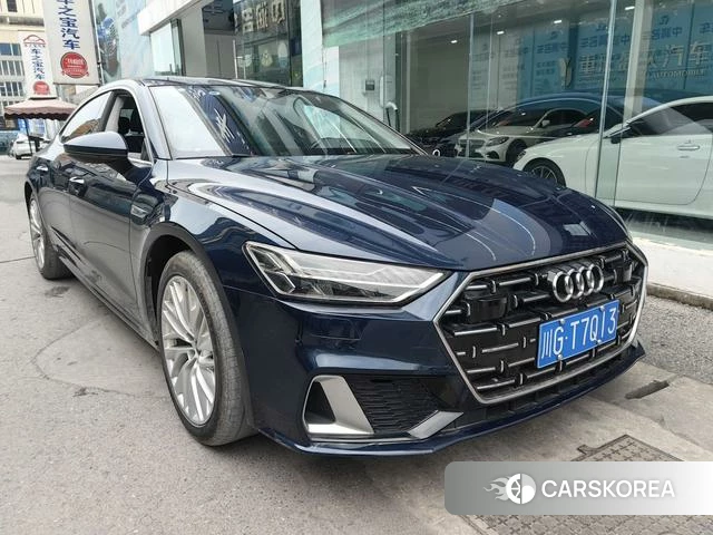 Audi A7L id 4276176 из Китая 10