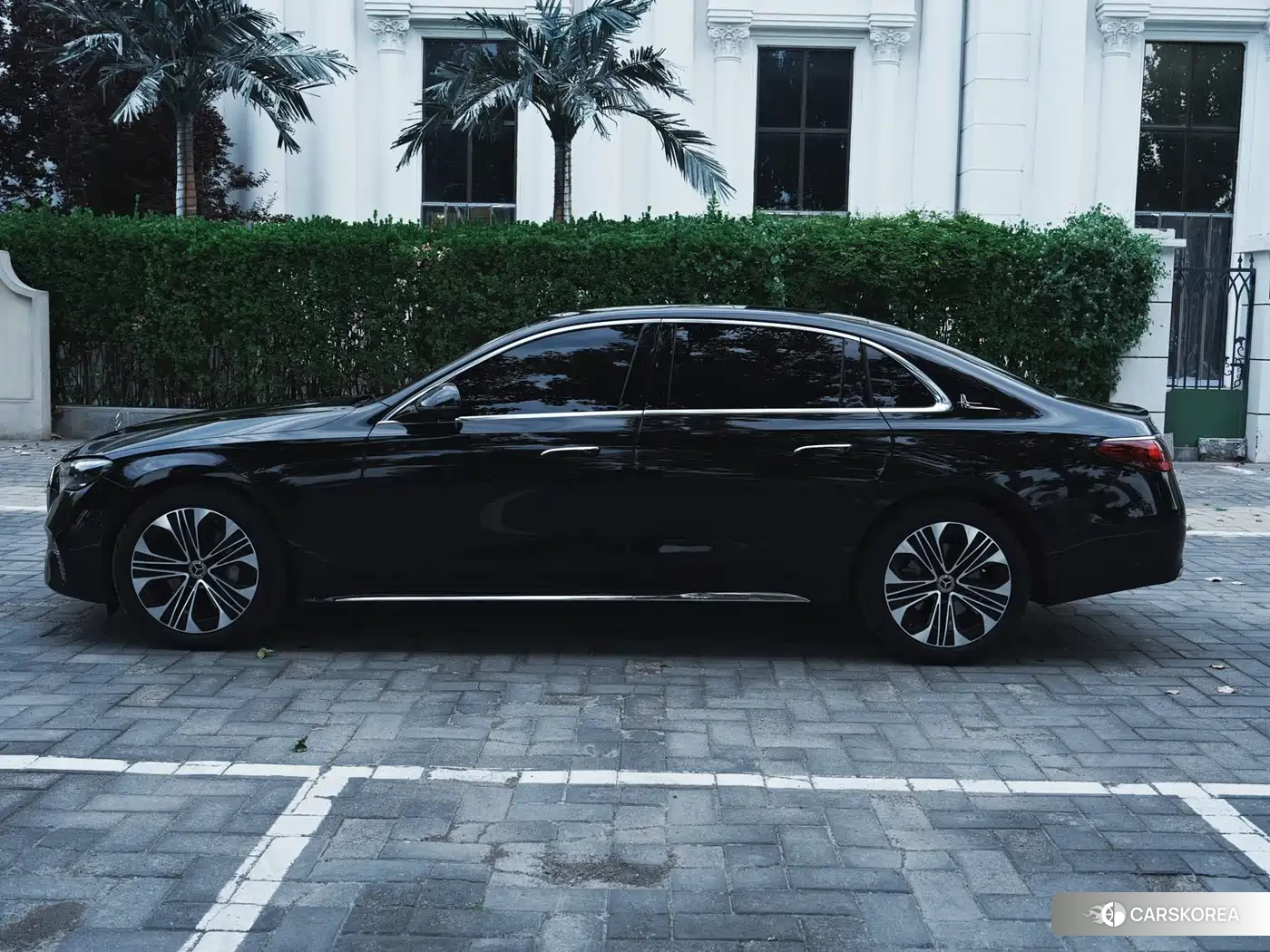 Mercedes-Benz E-Class id 4546689 из Китая 20