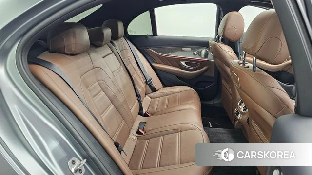 Mercedes-Benz E-Class W213 id 4416745 из Кореи 31