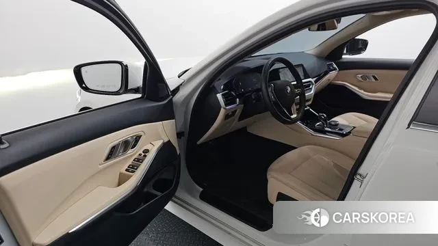 BMW 3 Series (G20) id 3396182 из Кореи 20